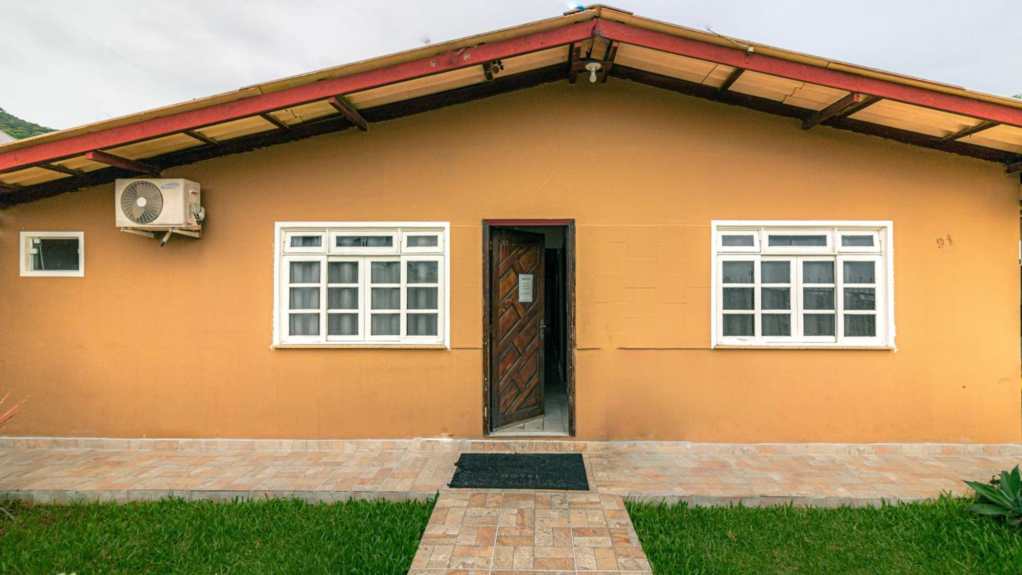 Suites 91 Penha  Εξωτερικό φωτογραφία
